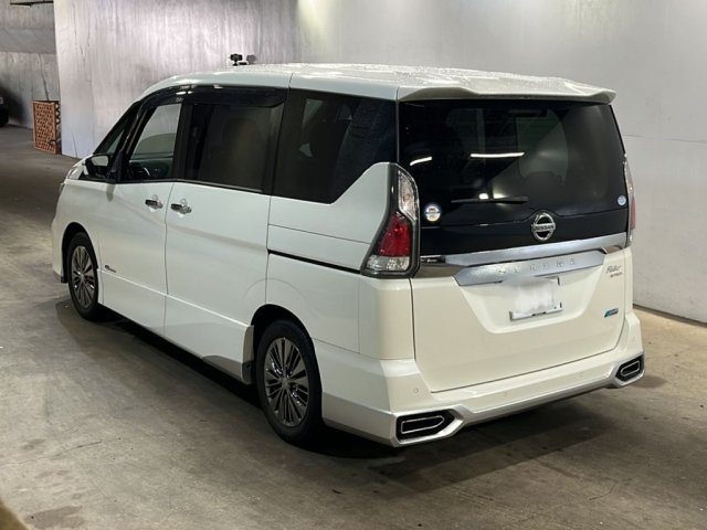 Import and buy NISSAN SERENA 2017 from Japan to Nairobi, Kenya