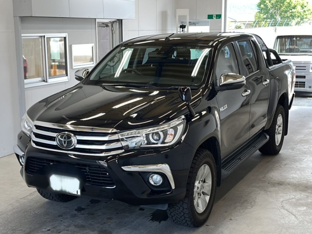 Import and buy TOYOTA HILUX 2018 from Japan to Nairobi, Kenya