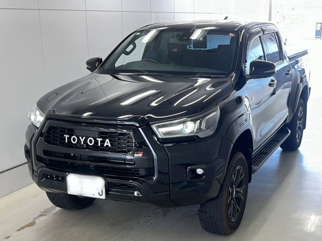 Import and buy TOYOTA HILUX 2022 from Japan to Nairobi, Kenya