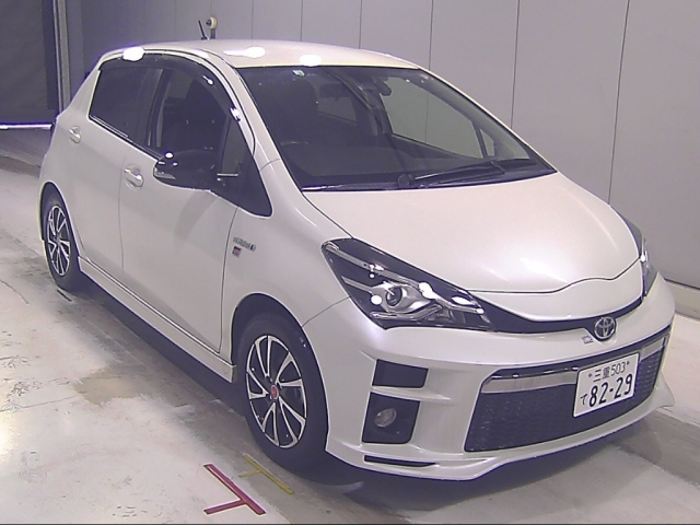 Import and buy TOYOTA VITZ 2018 from Japan to Nairobi, Kenya