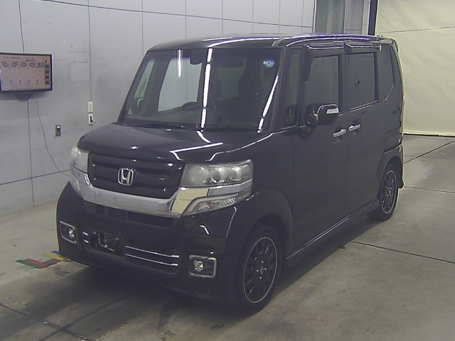 Import and buy HONDA N BOX 2017 from Japan to Nairobi, Kenya