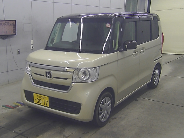 Import and buy HONDA N BOX 2017 from Japan to Nairobi, Kenya