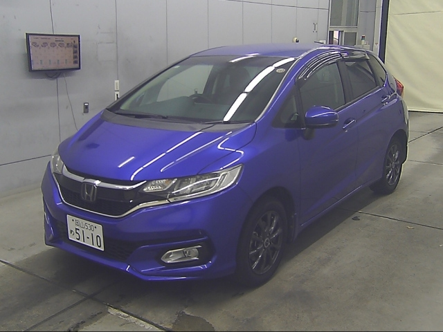 Import and buy HONDA FIT 2018 from Japan to Nairobi, Kenya