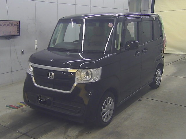 Import and buy HONDA N BOX 2019 from Japan to Nairobi, Kenya