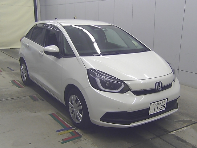 Import and buy HONDA FIT 2022 from Japan to Nairobi, Kenya