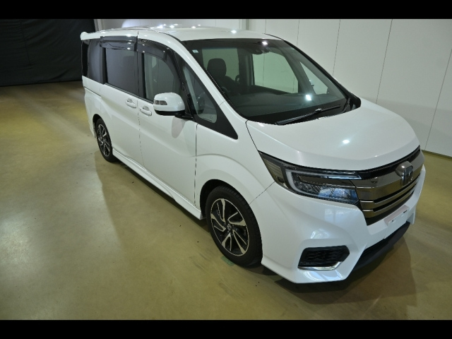 Import and buy HONDA STEP WAGON 2021 from Japan to Nairobi, Kenya