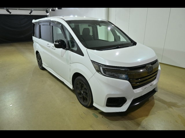 Import and buy HONDA STEP WAGON 2019 from Japan to Nairobi, Kenya