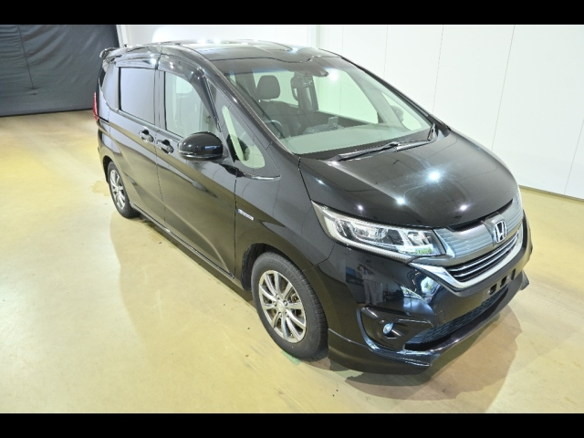 Import and buy HONDA FREED 2017 from Japan to Nairobi, Kenya