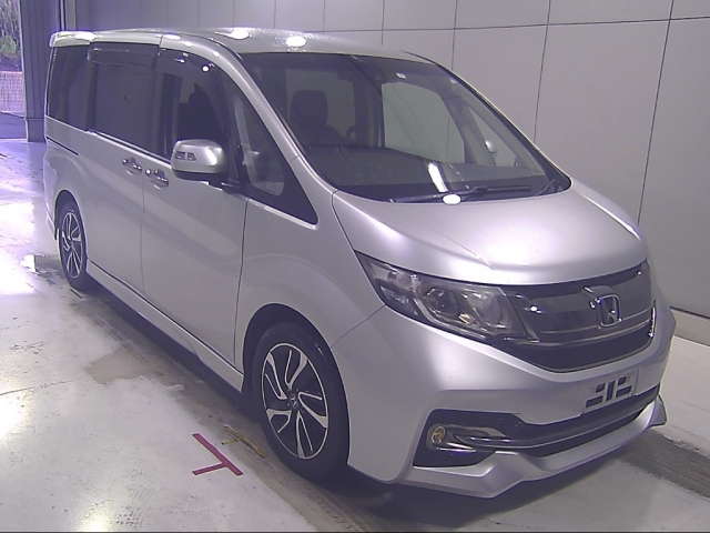 Import and buy HONDA STEP WAGON 2017 from Japan to Nairobi, Kenya