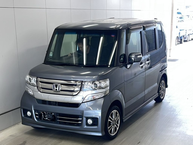 Import and buy HONDA N BOX 2017 from Japan to Nairobi, Kenya