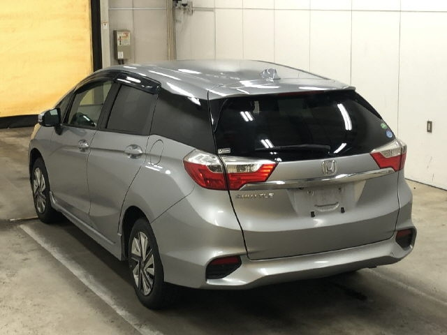 Import and buy HONDA SHUTTLE 2018 from Japan to Nairobi, Kenya