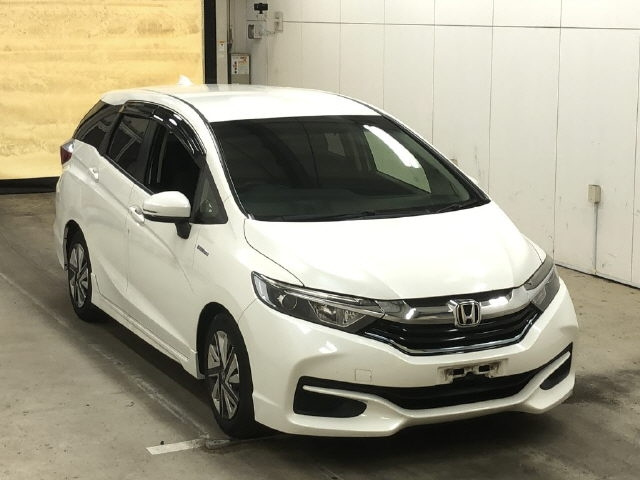 Import and buy HONDA SHUTTLE 2017 from Japan to Nairobi, Kenya