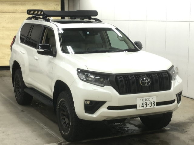 Import and buy TOYOTA LAND CRUISER PRADO 2023 from Japan to Nairobi, Kenya