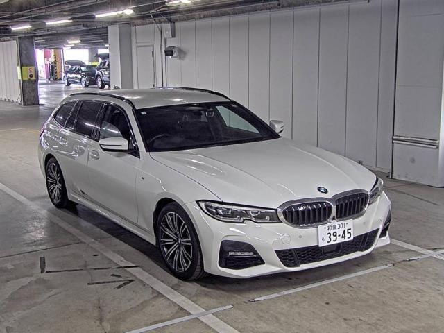 Import and buy BMW 3 SERIES 2020 from Japan to Nairobi, Kenya