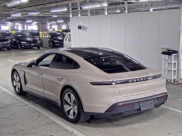 Import and buy PORSCHE TAYCAN 2021 from Japan to Nairobi, Kenya