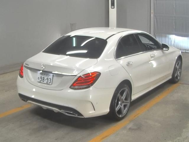 Import and buy MERCEDES BENZ C CLASS 2017 from Japan to Nairobi, Kenya