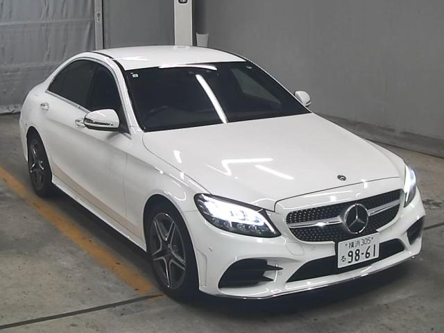 Import and buy MERCEDES BENZ C CLASS 2019 from Japan to Nairobi, Kenya