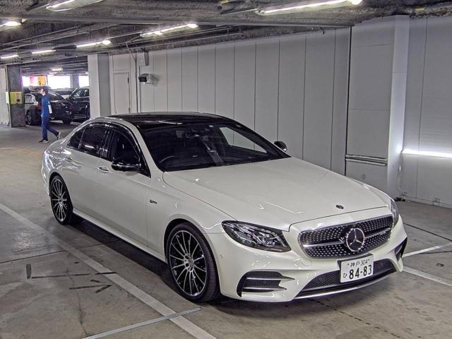 Import and buy MERCEDES BENZ AMG 2017 from Japan to Nairobi, Kenya