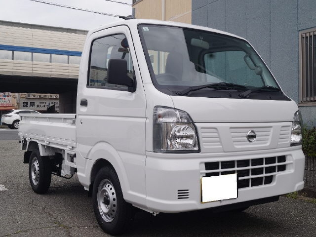 Import and buy NISSAN CLIPPER TRUCK 2024 from Japan to Nairobi, Kenya