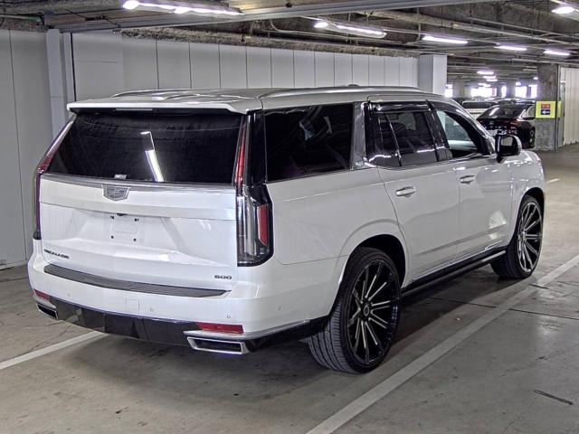 Import and buy GM CADILLAC ESCALADE 2021 from Japan to Nairobi, Kenya