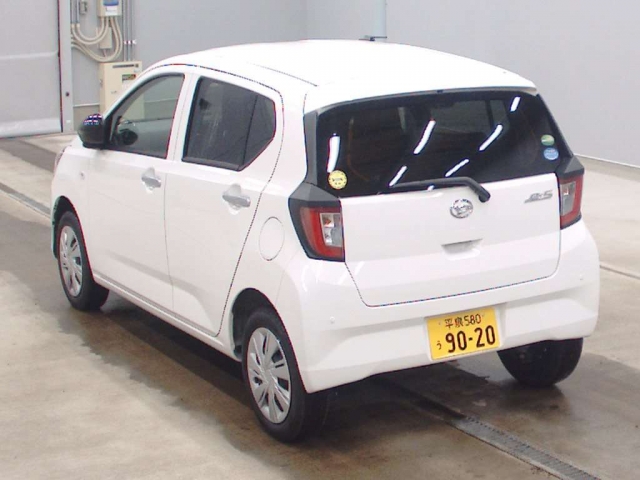 Import and buy DAIHATSU MIRA E S 2018 from Japan to Nairobi, Kenya