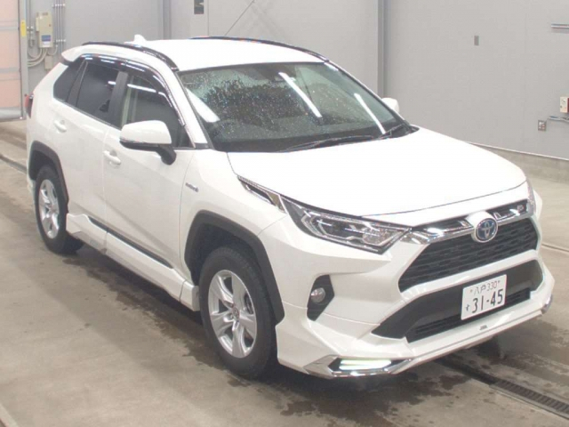 Import and buy TOYOTA RAV4 2020 from Japan to Nairobi, Kenya