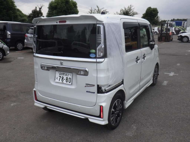 Import and buy SUZUKI SPACIA 2018 from Japan to Nairobi, Kenya