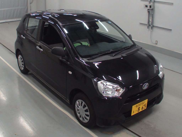 Import and buy DAIHATSU MIRA E S 2018 from Japan to Nairobi, Kenya