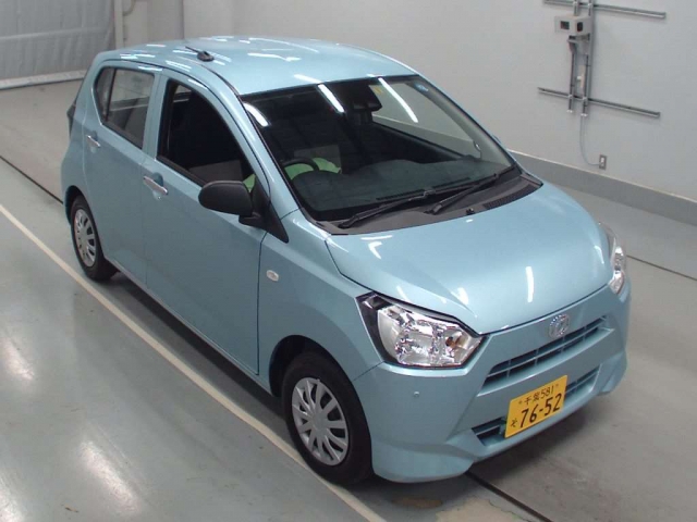 Import and buy DAIHATSU MIRA E S 2018 from Japan to Nairobi, Kenya