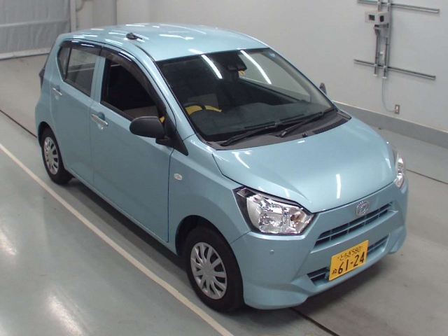 Import and buy DAIHATSU MIRA E S 2017 from Japan to Nairobi, Kenya