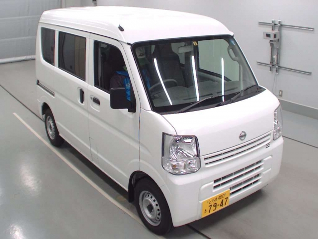 Import and buy NISSAN CLIPPER VAN 2018 from Japan to Nairobi, Kenya