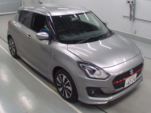 Import and buy SUZUKI SWIFT 2017 from Japan to Nairobi, Kenya