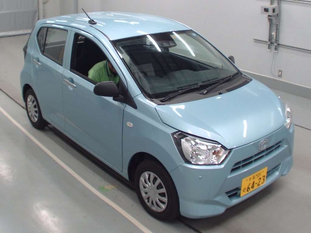 Import and buy DAIHATSU MIRA E S 2018 from Japan to Nairobi, Kenya