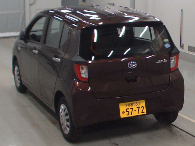 Import and buy DAIHATSU MIRA E S 2018 from Japan to Nairobi, Kenya