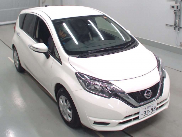 Import and buy NISSAN NOTE 2018 from Japan to Nairobi, Kenya