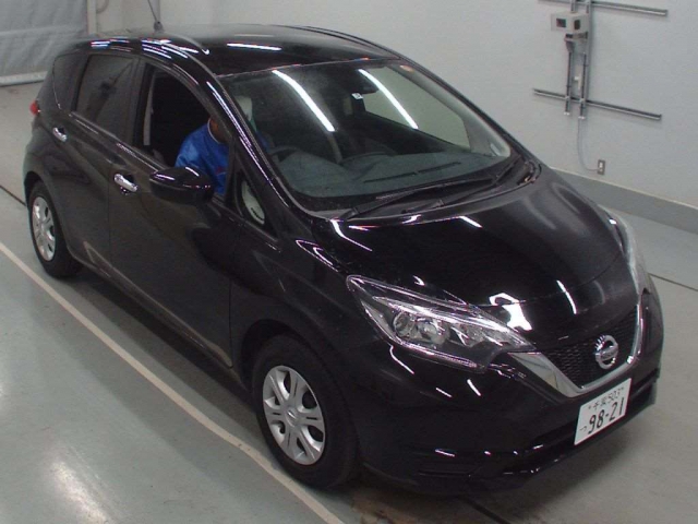 Import and buy NISSAN NOTE 2018 from Japan to Nairobi, Kenya