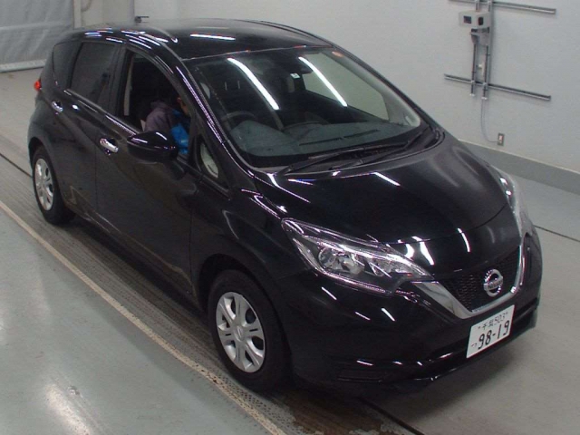 Import and buy NISSAN NOTE 2018 from Japan to Nairobi, Kenya