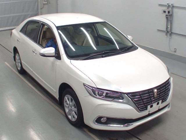 Import and buy TOYOTA PREMIO 2018 from Japan to Nairobi, Kenya