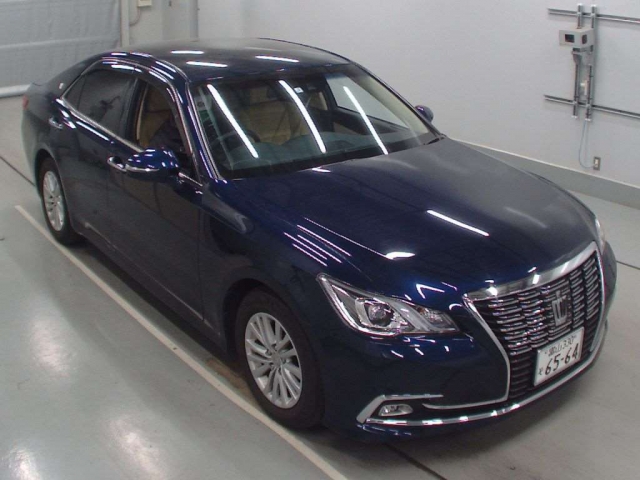 Import and buy TOYOTA CROWN 2017 from Japan to Nairobi, Kenya