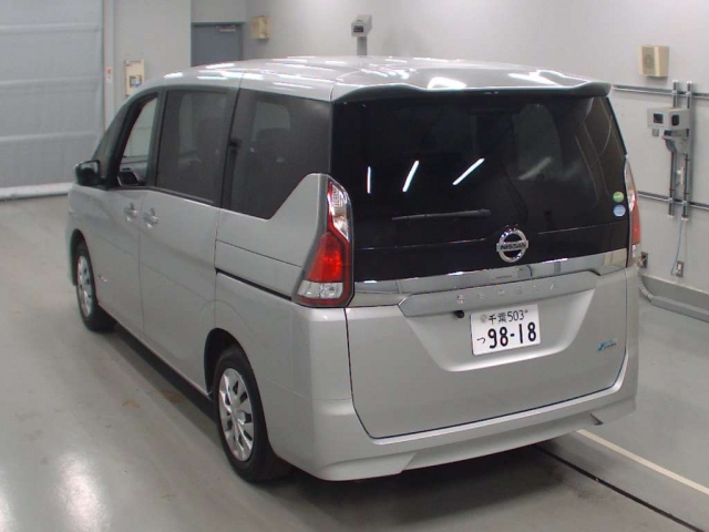 Import and buy NISSAN SERENA 2018 from Japan to Nairobi, Kenya