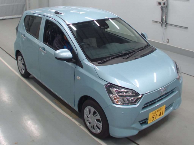 Import and buy DAIHATSU MIRA E S 2018 from Japan to Nairobi, Kenya