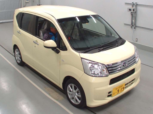 Import and buy DAIHATSU MOVE 2018 from Japan to Nairobi, Kenya