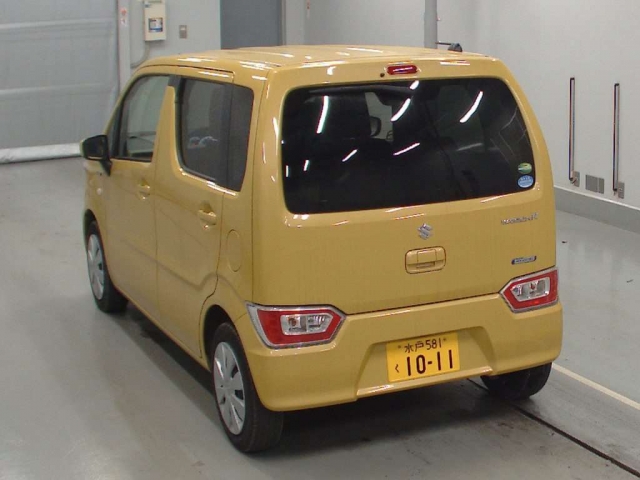 Import and buy SUZUKI WAGON R 2017 from Japan to Nairobi, Kenya