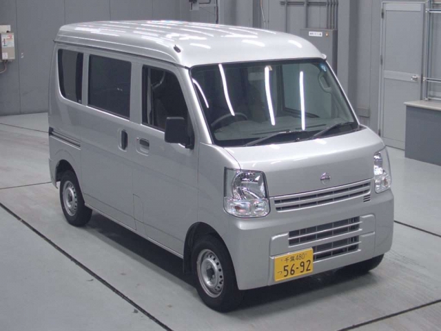 Import and buy NISSAN CLIPPER VAN 2018 from Japan to Nairobi, Kenya