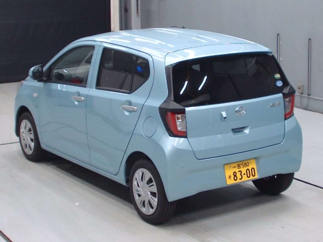 Import and buy DAIHATSU MIRA E S 2017 from Japan to Nairobi, Kenya