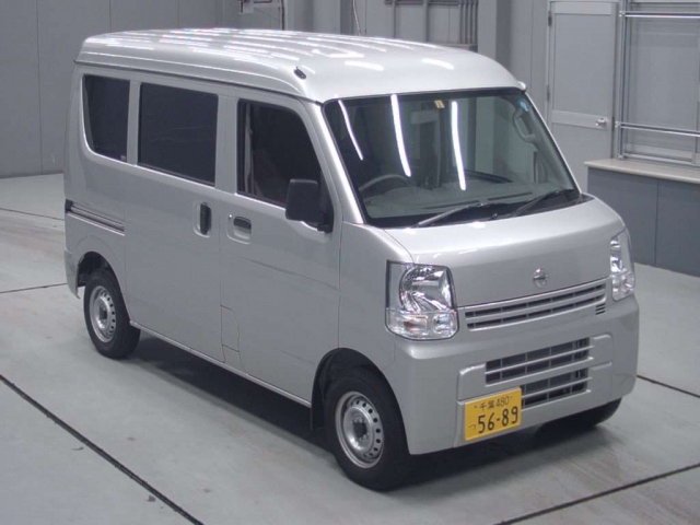 Import and buy NISSAN CLIPPER VAN 2018 from Japan to Nairobi, Kenya