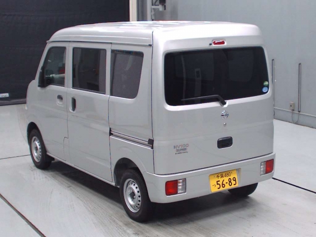 Import and buy NISSAN CLIPPER VAN 2018 from Japan to Nairobi, Kenya