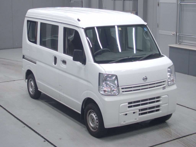 Import and buy NISSAN CLIPPER VAN 2017 from Japan to Nairobi, Kenya