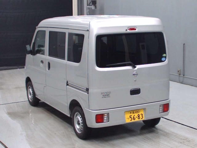 Import and buy NISSAN CLIPPER VAN 2018 from Japan to Nairobi, Kenya