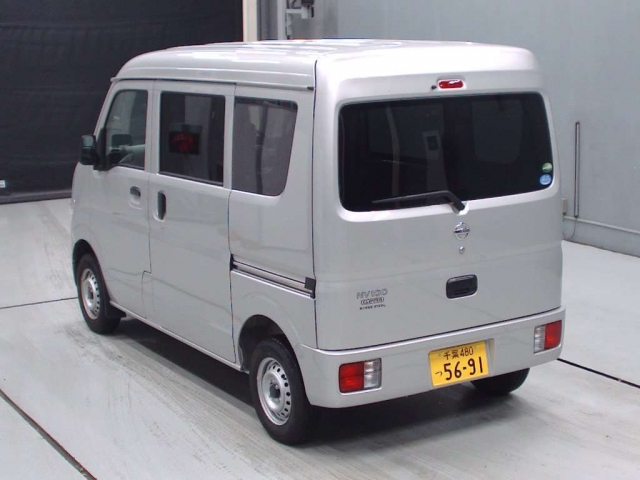 Import and buy NISSAN CLIPPER VAN 2018 from Japan to Nairobi, Kenya